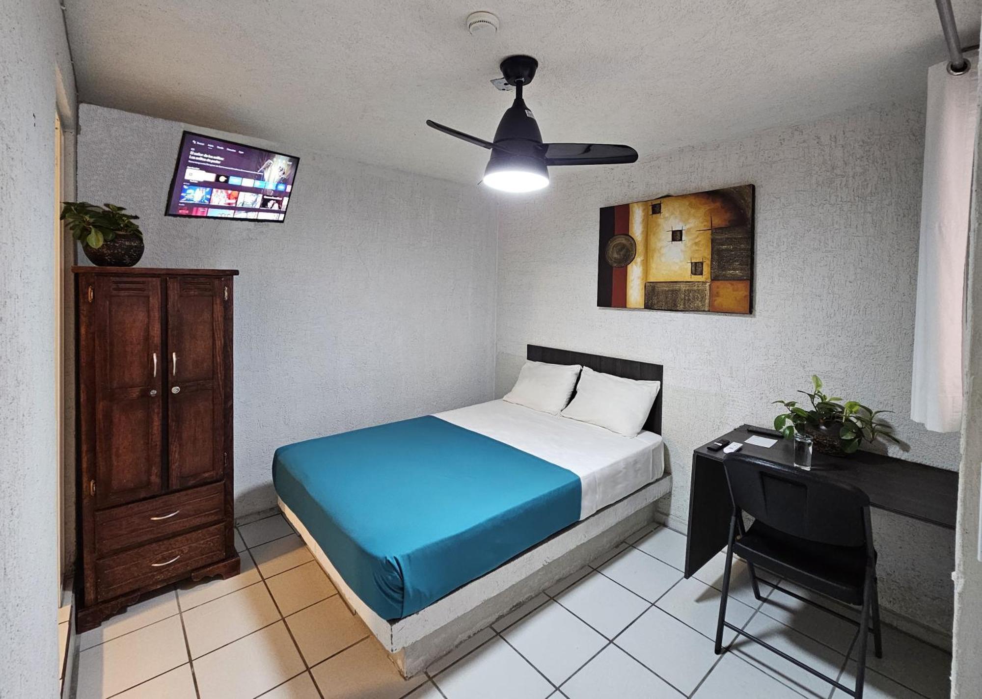 Hotel Del Refugio Guadalajara Exteriör bild